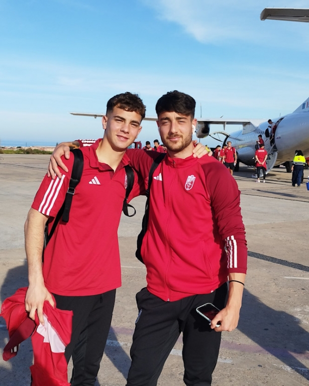 Llegada del filial a Melilla (GRANADA CF) Llegada del filial a Melilla (GRANADA CF)