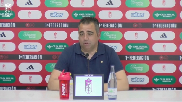 El entrenador del Recreativo Granada, Germán Crespo (GCF) El entrenador del Recreativo Granada, Germán Crespo (GCF)