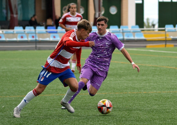 El Granada CF juvenil va lanzado en la segunda vuelta (J. PALMA) El Granada CF juvenil va lanzado en la segunda vuelta (J. PALMA)