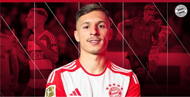 Bryan Zaragoza (FC BAYERN DE MUNICH) Bryan Zaragoza (FC BAYERN DE MUNICH)
