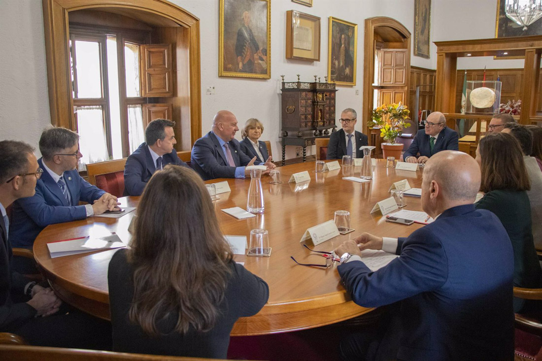Reunión en torno a la candidatura de la Universidad de Granada a albergar los Juegos Europeos Universitarios EUSA Games en 2030 (UNIVERSIDAD DE GRANADA) 
