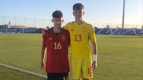 Los dos jugadores seleccionados (GCF) Los dos jugadores seleccionados (GCF)