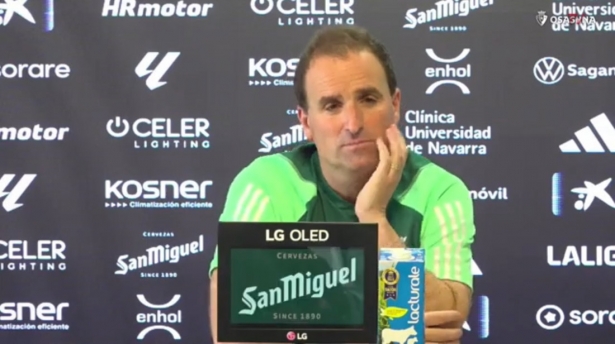 El entrenador de Osasuna, Jagoba Arrasate (CA OSASUNA) El entrenador de Osasuna, Jagoba Arrasate (CA OSASUNA)
