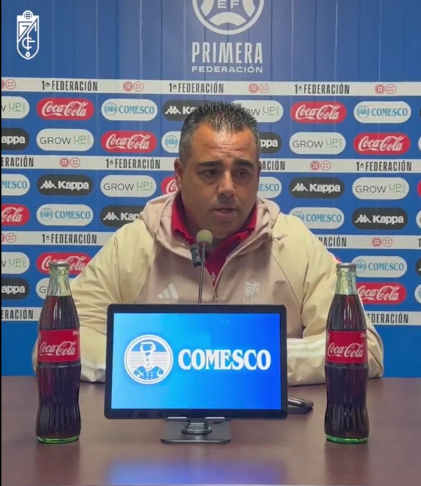 El entrenador del Recreativo Granada, Germán Crespo (GCF) El entrenador del Recreativo Granada, Germán Crespo (GCF)