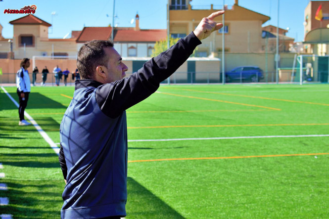 Juan Jesús Zafra durante un partido de la pasada temporada