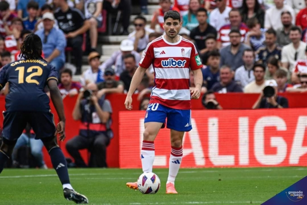Sergio Ruiz durante el partido ante el Real Madrid (JOSÉ M. BALDOMERO) Sergio Ruiz durante el partido ante el Real Madrid (JOSÉ M. BALDOMERO)