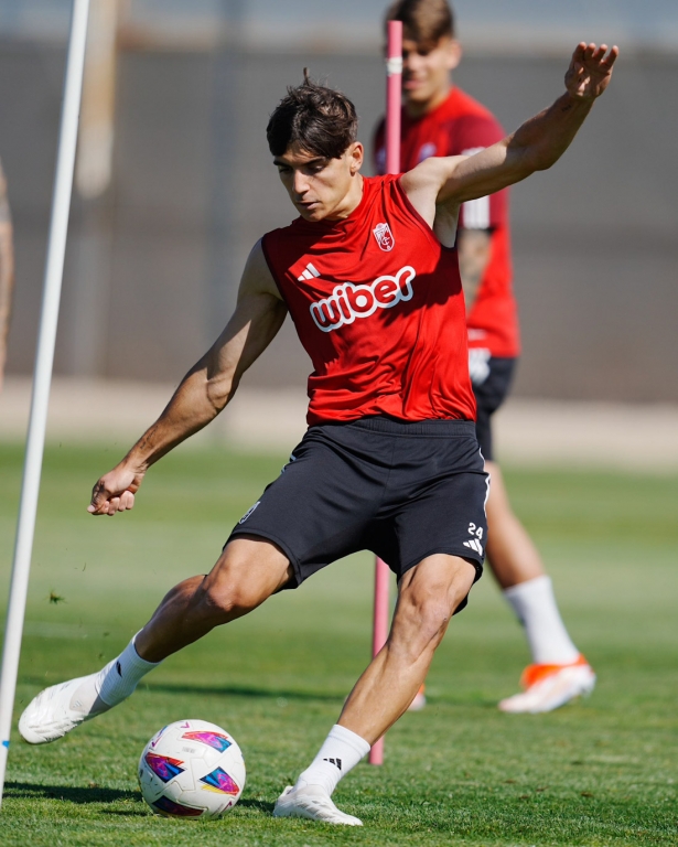 Gonzalo Villar durante el entrenamiento (GCF) Gonzalo Villar durante el entrenamiento (GCF)