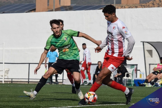 Jorge Vela durante el partido disputado ante el Arenas (JOSÉ M. BALDOMERO) Jorge Vela durante el partido disputado ante el Arenas (JOSÉ M. BALDOMERO)