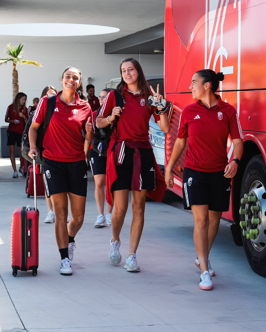 Salida del Granada CF Femenino hacia Eibar (GCF)