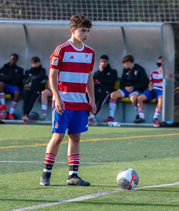 Javi Guerrero ha sido el máximo goleador en División de Honor cadete Javi Guerrero ha sido el máximo goleador en División de Honor cadete