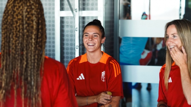 Las jugadoras del Granada han vivido su primer día en la Ciudad Deportiva (GRANADA CF) Las jugadoras del Granada han vivido su primer día en la Ciudad Deportiva (GRANADA CF)