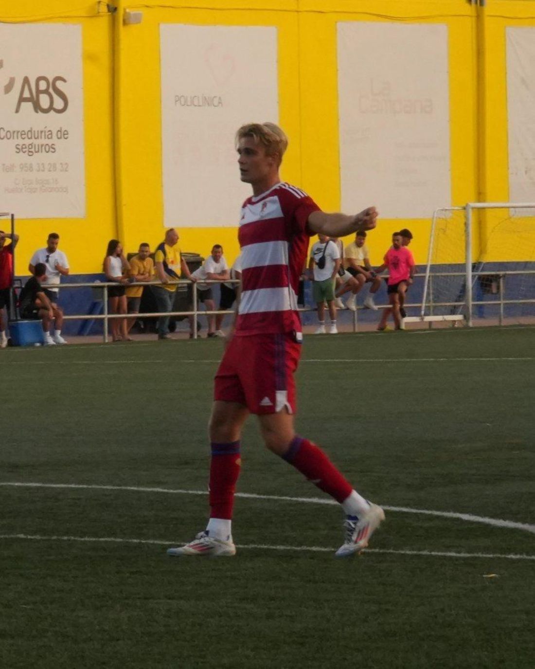 El filial rojiblanco sigue adelante con su preparación (GRANADA CF)