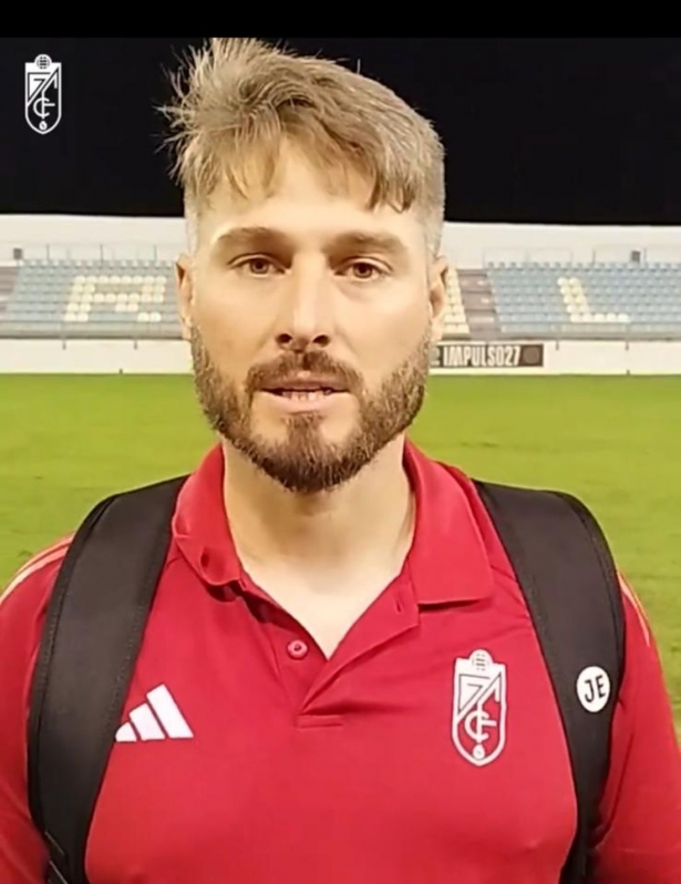 Erice terminó satisfecho por el trabajo de su equipo (GRANADA CF) Erice terminó satisfecho por el trabajo de su equipo (GRANADA CF)