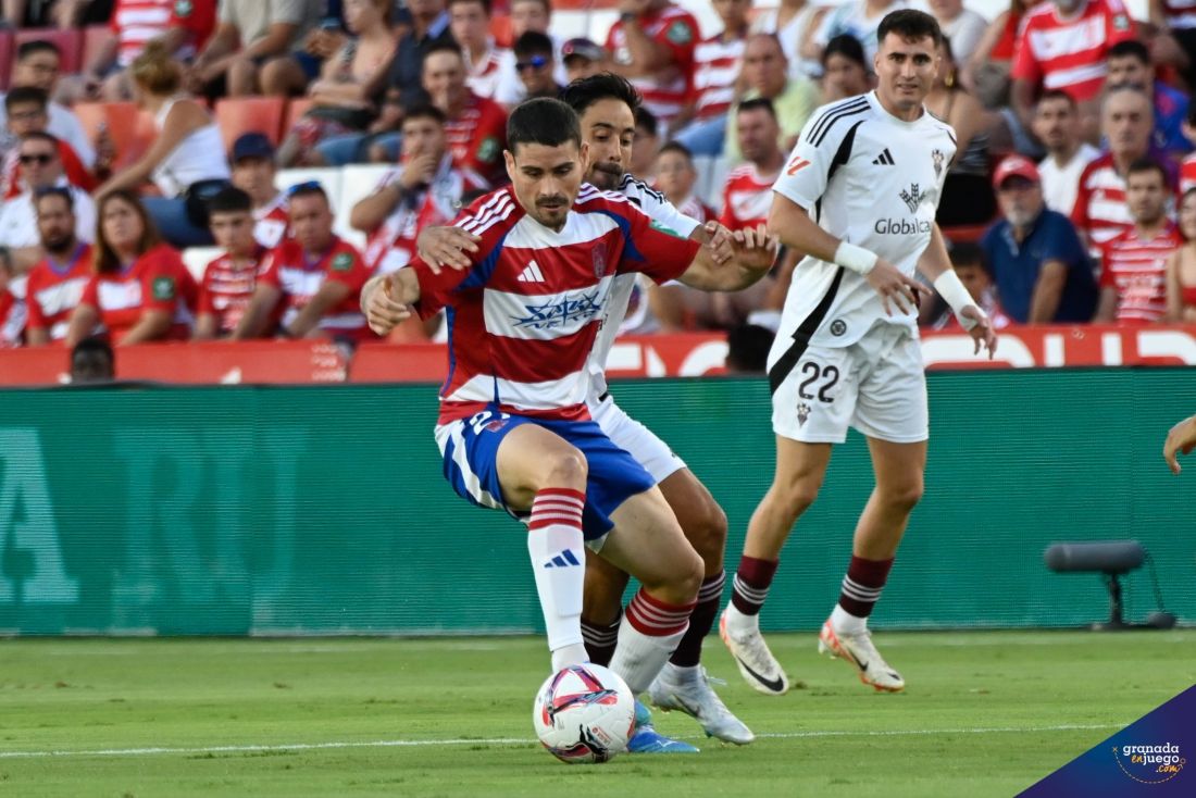 El Granada encajó la primera derrota del cuso (JOSÉ M. BALDOMERO)