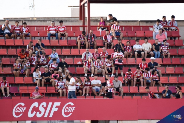 La afición volverá a respaldar al equipo (JOSÉ M, BALDOMERO) La afición volverá a respaldar al equipo (JOSÉ M, BALDOMERO)