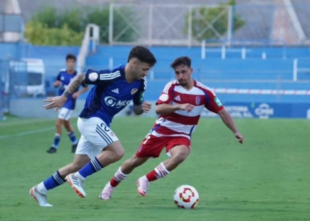 El Recre encajó la primera derrota del curso (LINARES DEPORTIVO) El Recre encajó la primera derrota del curso (LINARES DEPORTIVO)
