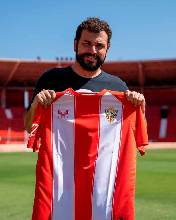Rafilla entrenará al juvenil de la UD Almeria (UD ALMERÍA) Rafilla entrenará al juvenil de la UD Almeria (UD ALMERÍA)