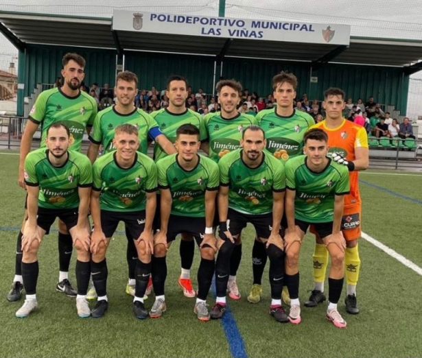 Once inicial del CD Huétor Vega ante el Málaga City (CF HUÉTOR VEGA)