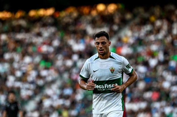 Plano no podrá estar frente al Granada (ELCHE FC) Plano no podrá estar frente al Granada (ELCHE FC)