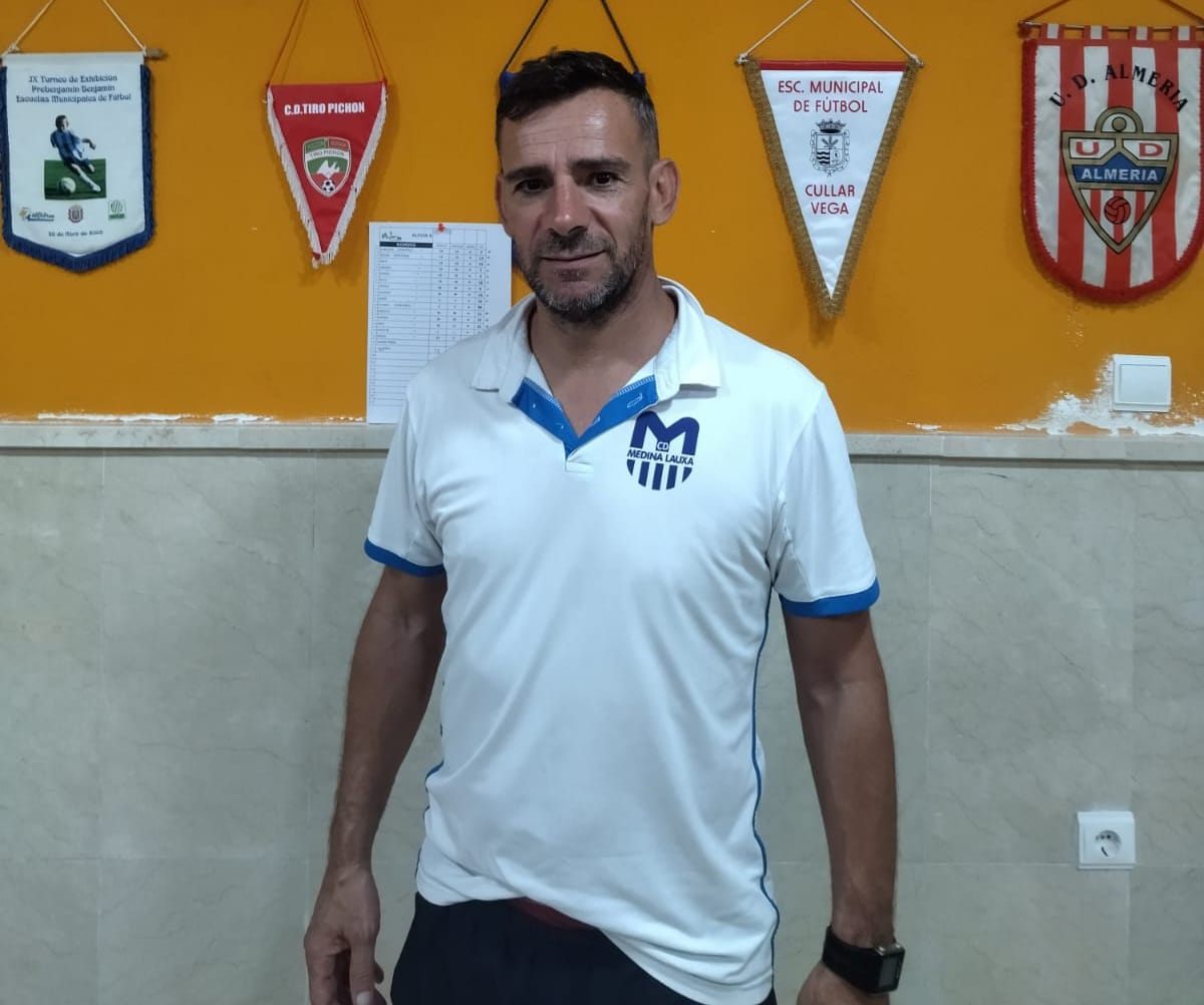 El director deportivo del Loja, Rufo Montoro 