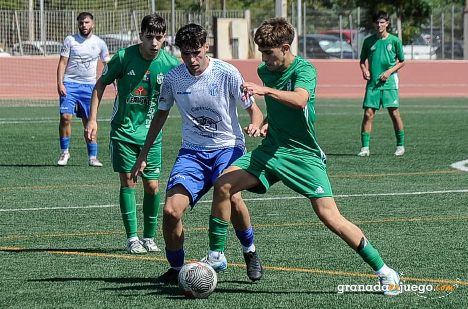 El Atarfe se llevó el derbi ante el Santa Fe (JOSÉ M. BALDOMERO) 