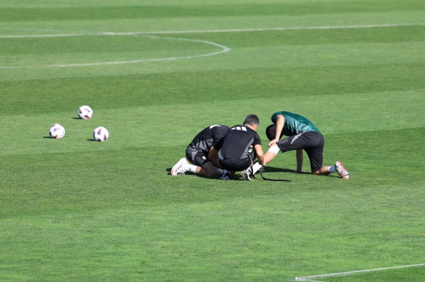 Luca Zidane ha trabajado al margen del grupo (J.AZCOYTIA) Luca Zidane ha trabajado al margen del grupo (J.AZCOYTIA)