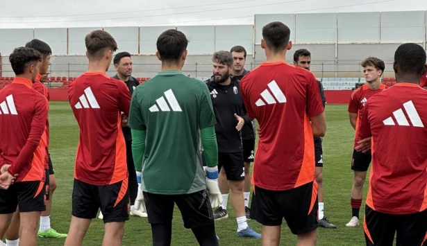 Erice quiere que el equipo siga creciendo (GRANADA CF) Erice quiere que el equipo siga creciendo (GRANADA CF)