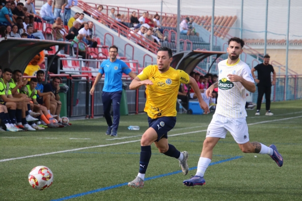 El Huétor Tajar derrotó al FC Marbellí (FC MARBELLÍ) El Huétor Tajar derrotó al FC Marbellí (FC MARBELLÍ)
