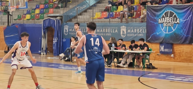 Tu Súper CB La Zubia no tuvo un buen inicio de liga (CB MARBELLA) Tu Súper CB La Zubia no tuvo un buen inicio de liga (CB MARBELLA)
