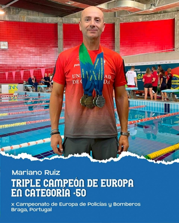 Mariano Ruiz posa con las medallas (UGR) Mariano Ruiz posa con las medallas (UGR)