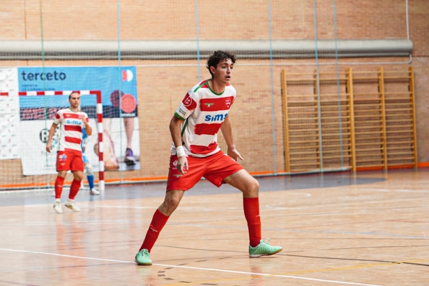 El Sima Granada busca su tercer triunfo consecutivo (JOSÉ VELASCO) El Sima Granada busca su tercer triunfo consecutivo (JOSÉ VELASCO)