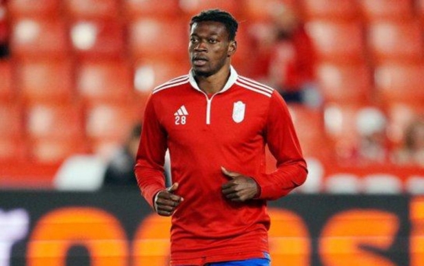 Oscar partirá de inicio ante el Levante (GRANADA CF) Oscar partirá de inicio ante el Levante (GRANADA CF)