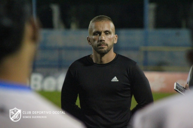 Kevin Vidaña durante un entrenamiento con el Deportivo Ocotal (CD OCOTAL)