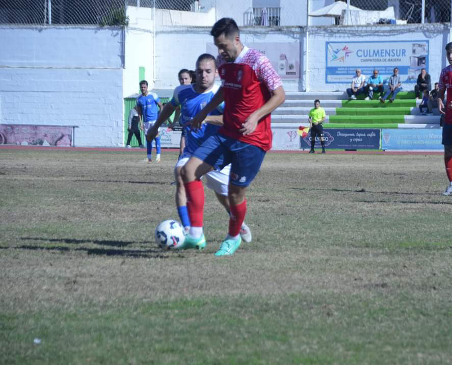 El Churriana quiere alargar su gran momento (LÁZARO)