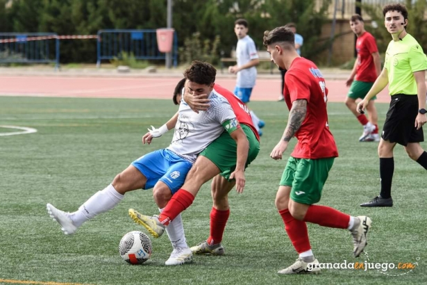 El CD Santa Fe sigue en un momento dulce (JOSÉ M. BALDOMERO)