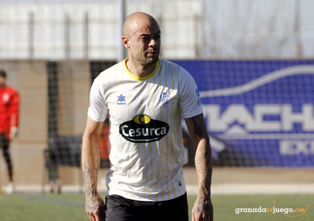 Dani Benítez durante el partido (J. PALMA) 