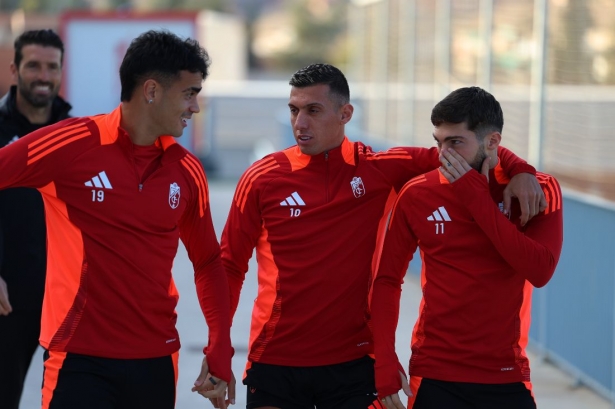 El equipo regresa el martes a los entrenamientos (J. AZCOYTIA) El equipo regresa el martes a los entrenamientos (J. AZCOYTIA)