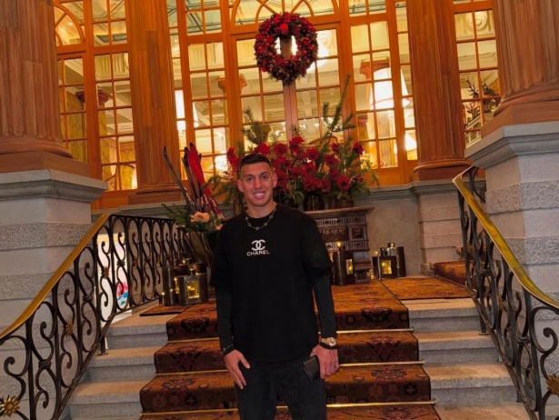 Uzuni ha visitado St. Moritz (@myrto_uzuni) Uzuni ha visitado St. Moritz (@myrto_uzuni)