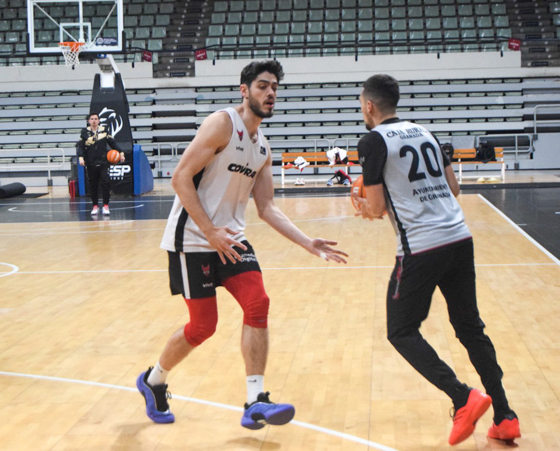 Entrenamiento del Covirán Granada en Murcia (COVIRÁN GRANADA)