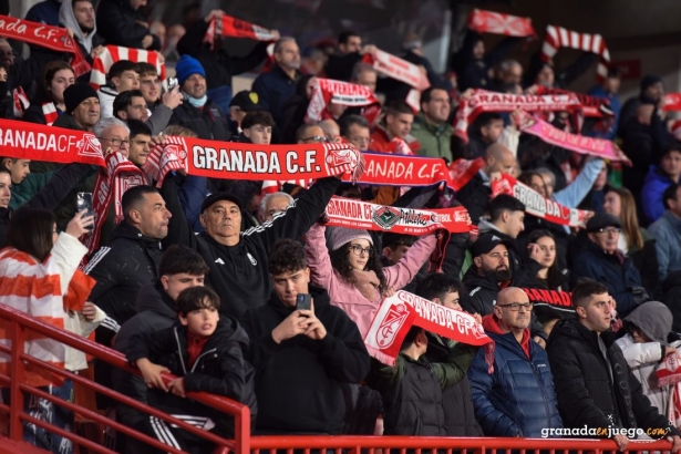 La afición respaldará al equipo en un momento delicado (JOSÉ M. BALDOMERO)