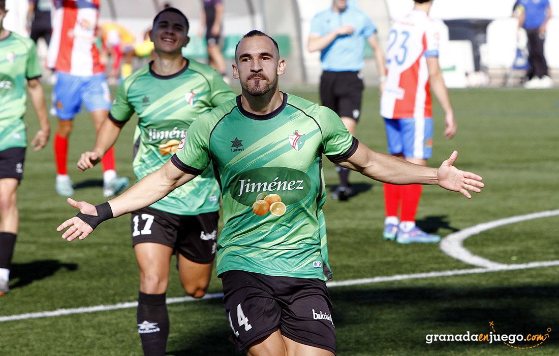 El Huétor Vega buscará los tres puntos (J. PALMA)