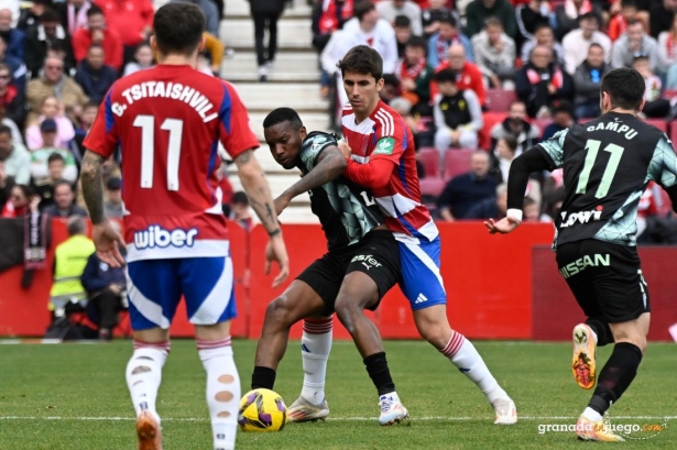 Lama no ha podido vivir un debut mejor en Liga (JOSÉ M. BALDOMERO) Lama no ha podido vivir un debut mejor en Liga (JOSÉ M. BALDOMERO)