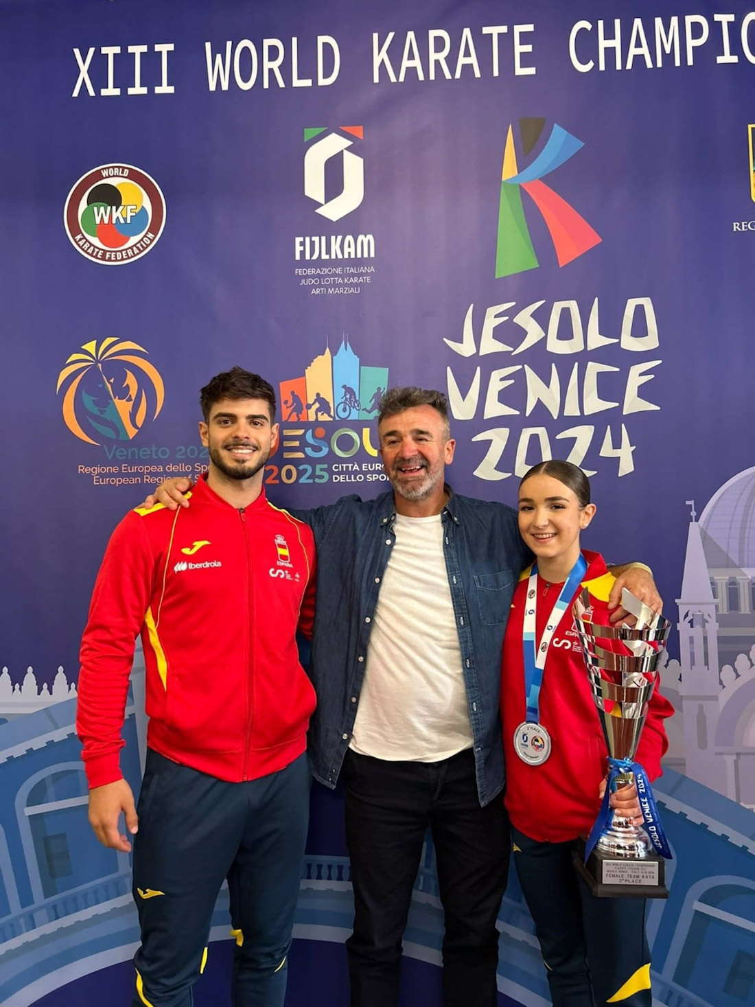 Karatekas granadinos se preparan para el Europeo de Polonia (AYUNTAMIENTO)
