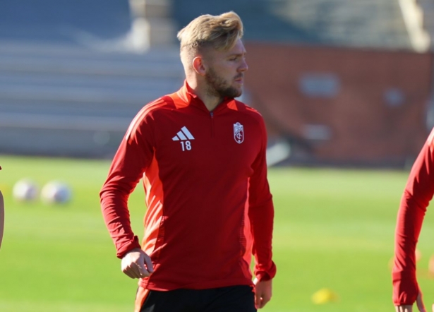 Jozwiak podría hacer las maletas antes del cierre del mercado (J. AZCOYTIA) Jozwiak podría hacer las maletas antes del cierre del mercado (J. AZCOYTIA)