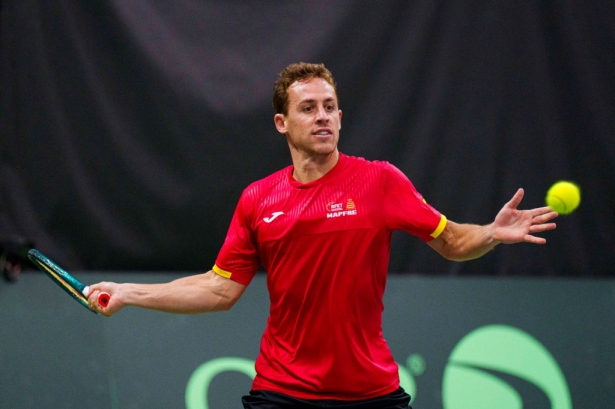 Roberto Carballés ha vencido su partido en la Copa Davis (RFET) Roberto Carballés ha vencido su partido en la Copa Davis (RFET)