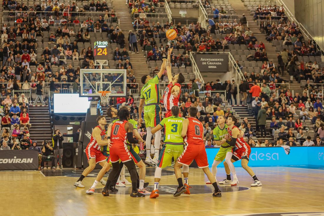 El Coviran ya piensa en el choque ante Baskonia (JOSÉ VELASCO)