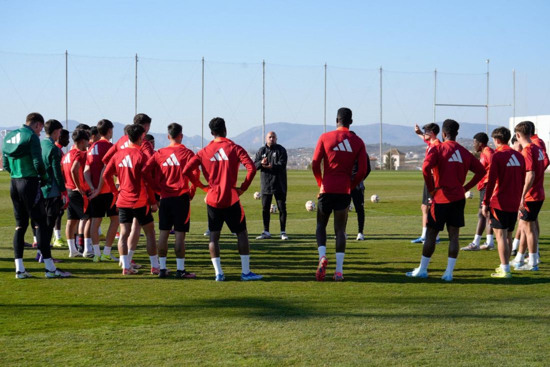 Barroso quiere estrenarse con victoria (GRANADA CF)