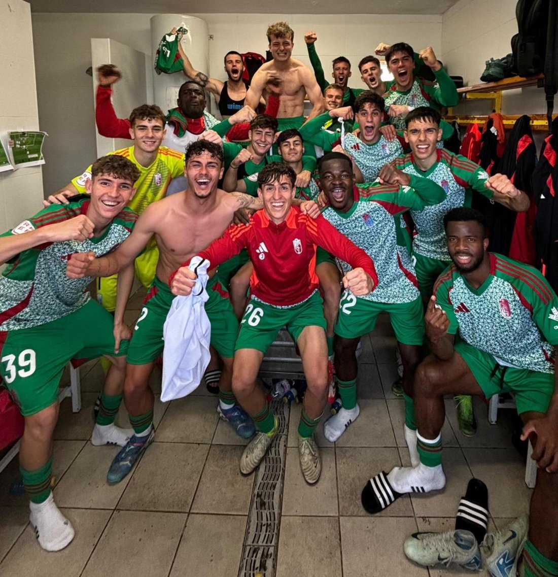 El Recre se ha reencontrado con la victoria (GRANADA CF)