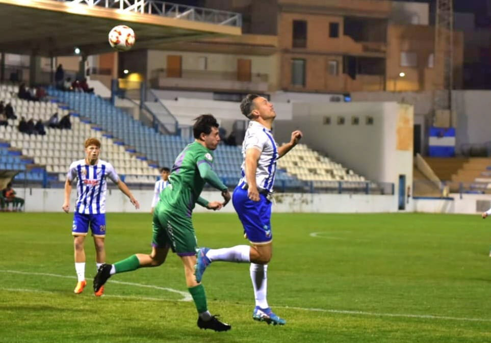 El CF Motril pinchó ante el Atlético Mancha Real (SEMANARIO MUCHO DEPORTE)