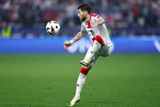 Tsitaishvili ha disputado el tramo final del choque Tsitaishvili ha disputado el tramo final del choque